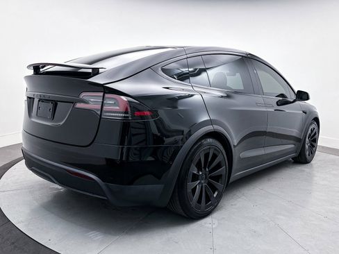 Used 2022 Tesla Model X image 15