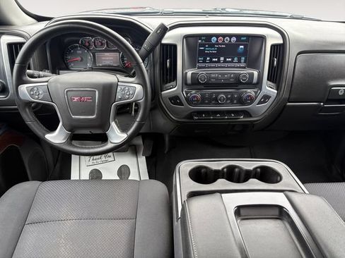 Used 2019 GMC Sierra 1500 SLE w/ SLE Value Package AWD/4WD image 10