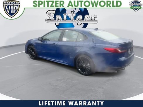 New 2026 Toyota Camry SE FWD image 7