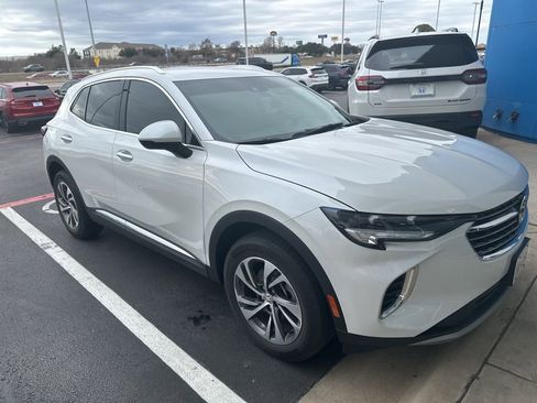 Used 2023 Buick Envision Essence image 14