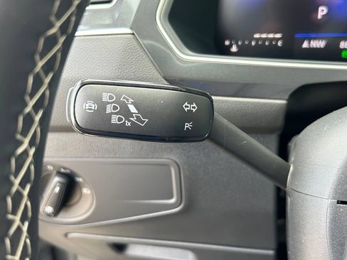 Certified 2024 Volkswagen Tiguan S FWD image 22