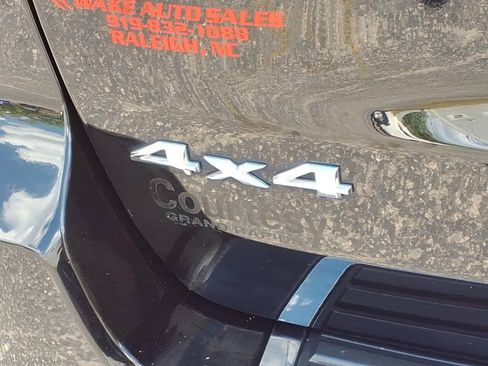 Used 2019 Jeep Grand Cherokee Limited AWD/4WD image 6