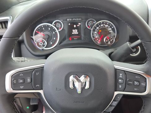 New 2026 RAM 2500 Big Horn AWD/4WD image 26