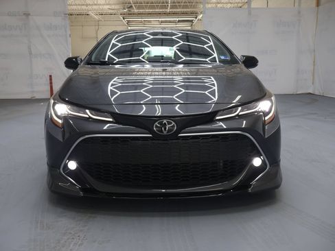 Used 2022 Toyota Corolla XSE FWD image 2