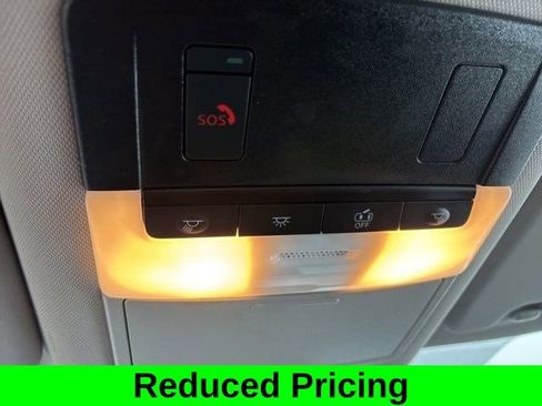 Used 2024 Nissan Rogue SL image 27