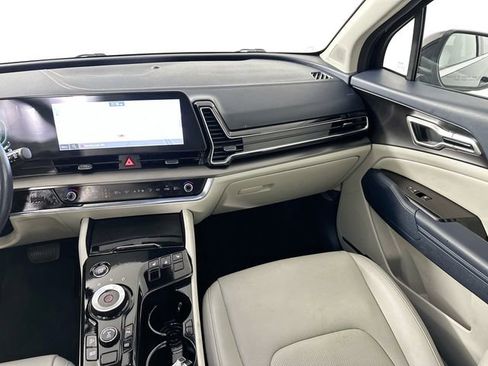 Used 2023 Kia Sportage EX w/ EX Premium Package image 25