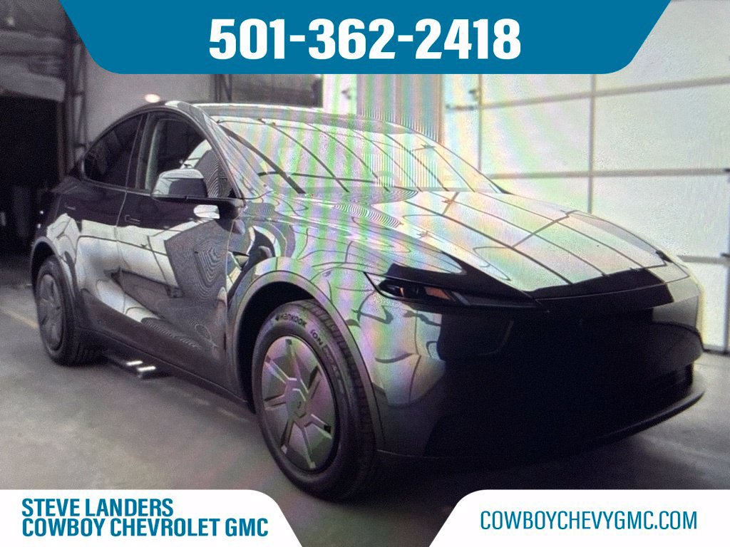 Used 2026 Tesla Model Y Long Range RWD image 1