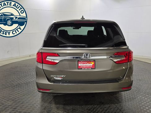Used 2020 Honda Odyssey EX image 6