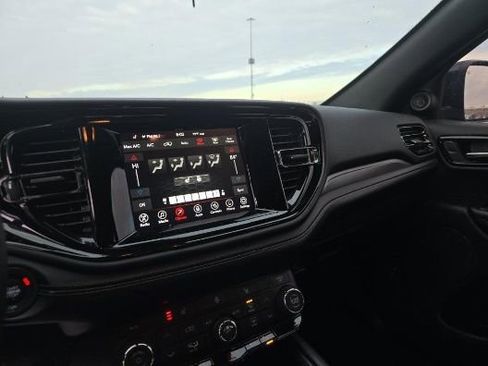 Used 2022 Dodge Durango GT w/ Blacktop Package image 6