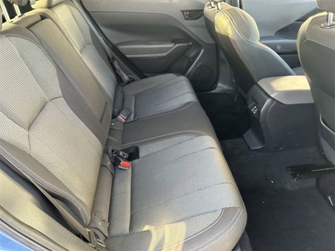 Used 2024 Subaru Crosstrek 2.0i Premium image 9