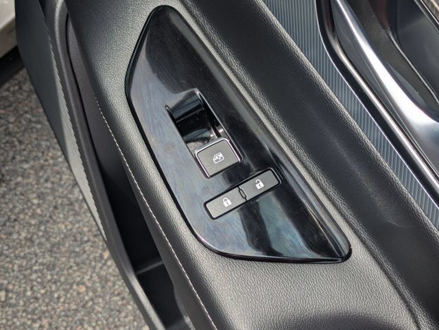 Used 2025 Nissan Murano SL AWD/4WD image 38