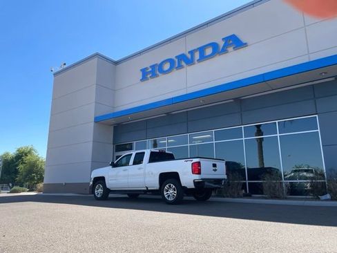 Used 2019 Chevrolet Silverado 1500 LT w/ All Star Edition image 17