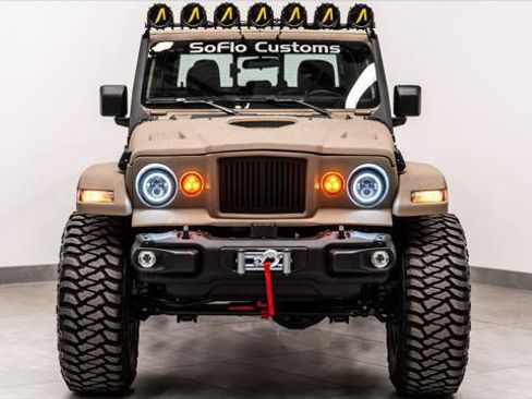 Used 2026 Jeep Gladiator Sport AWD/4WD image 4
