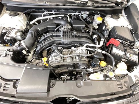 Used 2020 Subaru Crosstrek 2.0i image 19