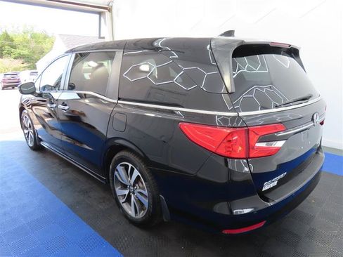 Used 2021 Honda Odyssey Touring image 7