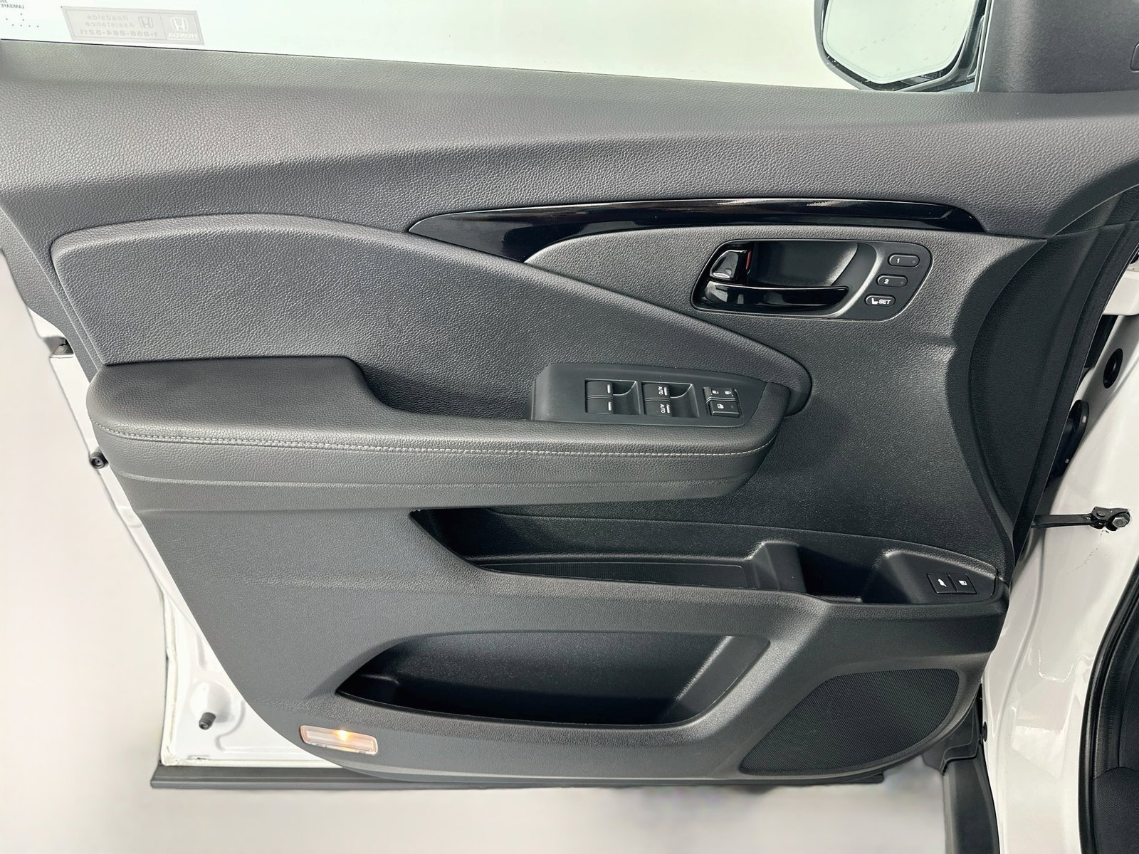 Used 2023 Honda Passport Elite image 26