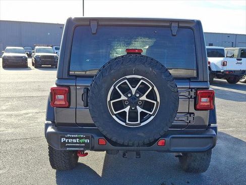 Certified 2024 Jeep Wrangler Unlimited Rubicon image 9