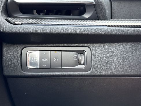 New 2026 Chevrolet Traverse High Country FWD image 22