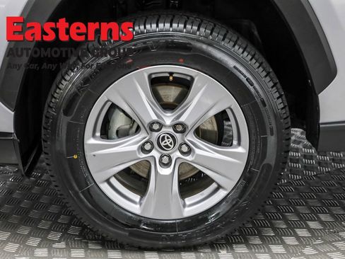 Used 2024 Toyota RAV4 XLE image 30