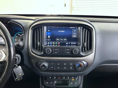 Certified 2022 Chevrolet Colorado Z71 AWD/4WD image 13