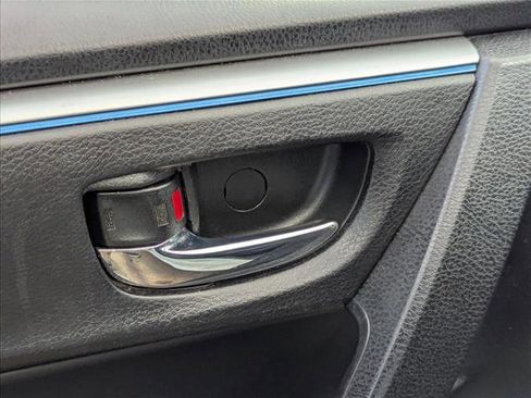 Used 2016 Toyota Corolla S FWD image 7