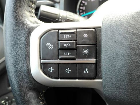Used 2022 Ford Expedition XLT RWD image 42
