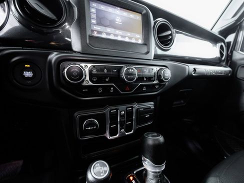 Used 2023 Jeep Wrangler Sport image 26