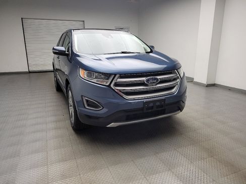 Used 2018 Ford Edge Titanium w/ Equipment Group 302A AWD/4WD image 14