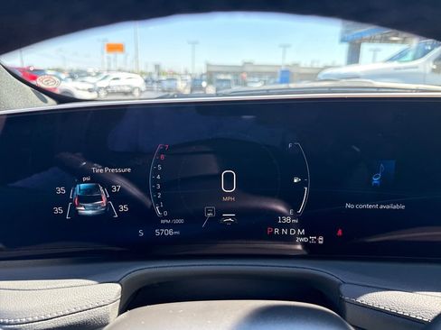 Used 2025 Cadillac XT4 Premium Luxury w/ Cold Weather Package image 18