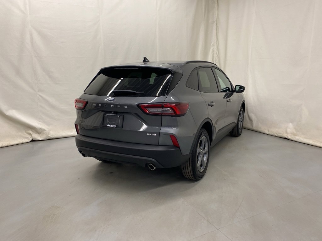 Used 2025 Ford Escape ST-Line AWD/4WD image 6