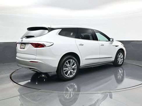 Used 2023 Buick Enclave Essence w/ Experience Buick Package AWD/4WD image 5