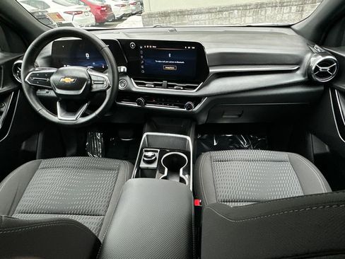 Used 2026 Chevrolet Equinox LT image 15