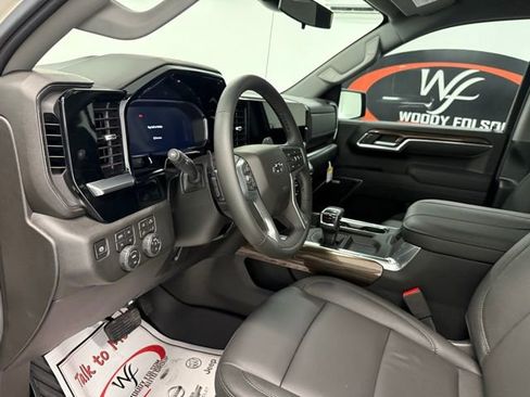 New 2026 Chevrolet Silverado 1500 RST w/ RST All Star Premium Package AWD/4WD image 13