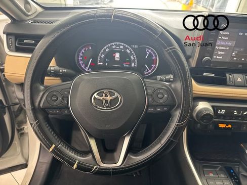 Used 2020 Toyota RAV4 Limited FWD image 24