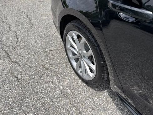 Used 2019 Audi A4 2.0T Premium Plus w/ Premium Plus Package AWD/4WD image 50