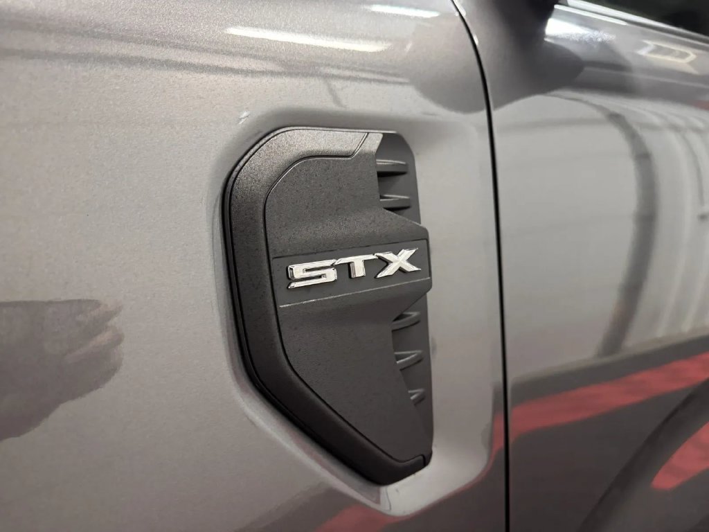 Used 2024 Ford Ranger XL AWD/4WD image 11