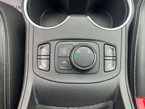 Used 2024 GMC Terrain SLT AWD/4WD image 20