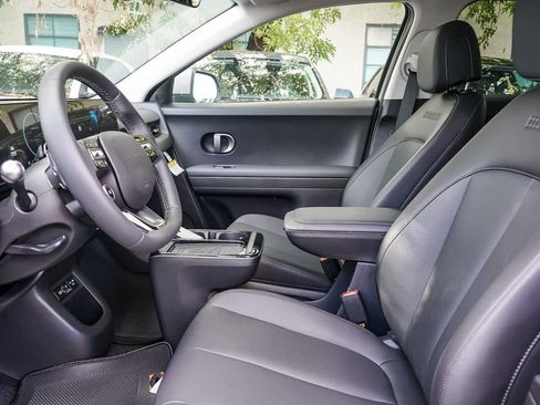 New 2026 Hyundai Ioniq 5 SEL image 19