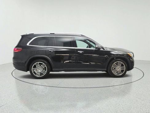 Certified 2026 Mercedes-Benz GLS 450 4MATIC image 4