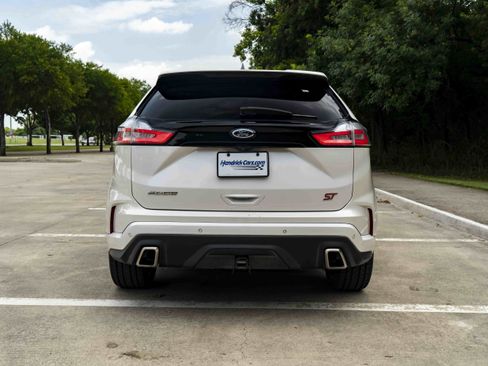 Used 2019 Ford Edge ST w/ Equipment Group 401A AWD/4WD image 8
