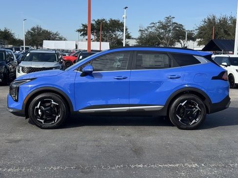 New 2026 Kia Sportage EX image 2