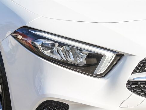 Used 2019 Mercedes-Benz A 220 A 220 image 4