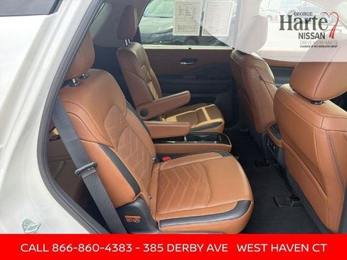 Certified 2023 Nissan Pathfinder Platinum AWD/4WD image 28