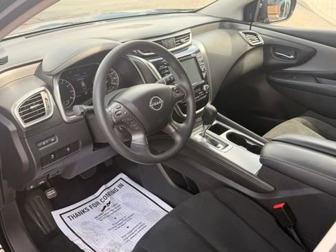 Used 2023 Nissan Murano S AWD/4WD image 6
