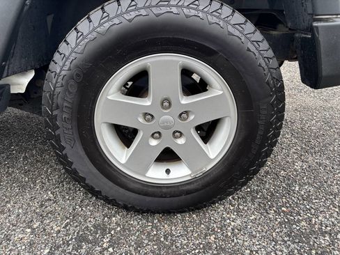 Used 2016 Jeep Wrangler Unlimited Sport w/ Quick Order Package 24S image 42