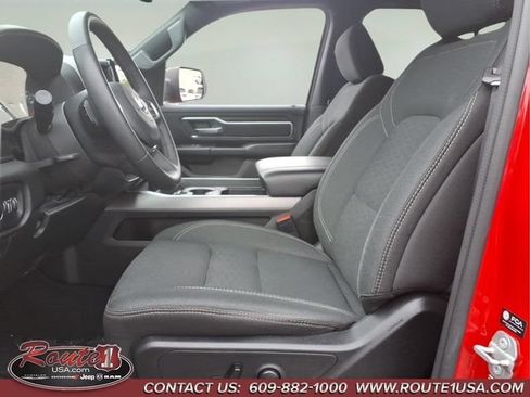 Used 2025 RAM 1500 Big Horn AWD/4WD image 27