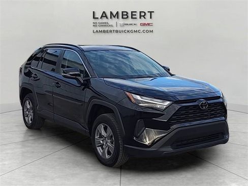 Used 2023 Toyota RAV4 XLE image 7