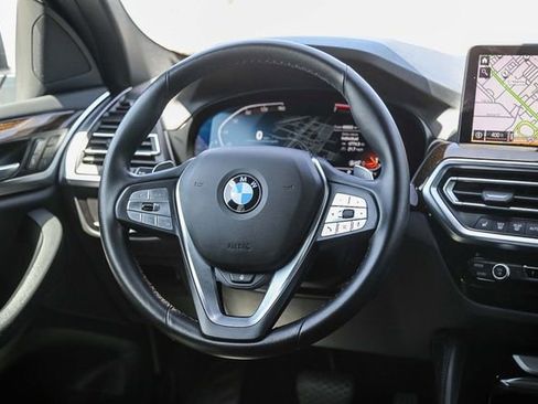 Used 2022 BMW X4 xDrive30i AWD/4WD image 17