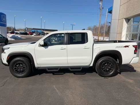 Used 2023 Nissan Frontier PRO-4X w/ Pro-4X Premium Package AWD/4WD image 8