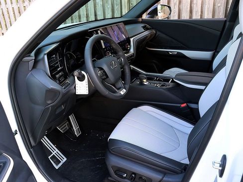 New 2026 Lexus TX 500h 500h F SPORT Performance Premi image 14